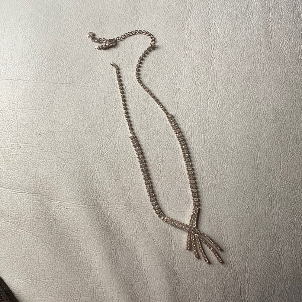 Crystal drop necklace